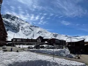 Coup de coeur - Arc 2000 Appartement 4 personnes avec chambre séparée et belle vue sur la montagne