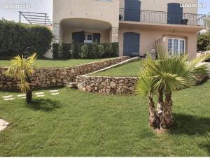 T3 au coeur dune villa moderne