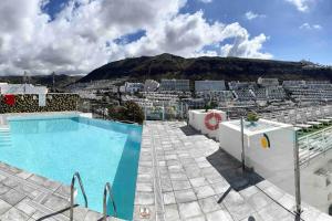 Blue Harmony Apartment