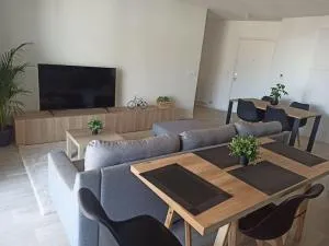 Centre ville, Parking, transport en commun au pied de l'immeuble - 苏圣玛丽 Centre ville, Parking, transport en commun au pied de l'immeuble - 苏圣玛丽