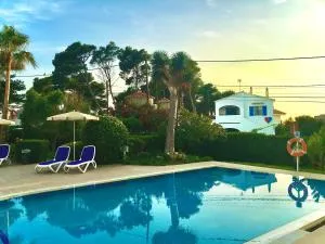 Apartamentos Ciutadella - 卡拉布兰卡