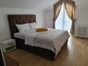 JS apartmani - Rubeži