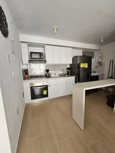 Apartamento comfortable, Carmen De Apicala Tolima/Col - Juan López
