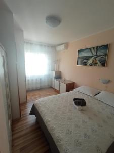 Rooms with a parking space Baska, Krk - 21617