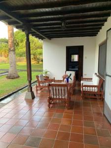 Hermosa y tranquila finca con piscina