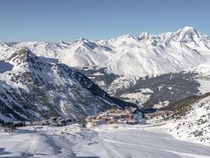 Studio pour 3 au centre dArc 2000 avec balcon - FR-1-411-893