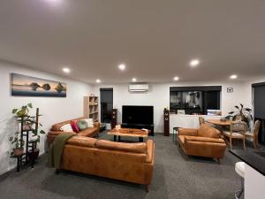 Convenient and comfortable Waitara