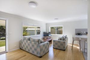 Free night on us this winter at Tabourie Gem