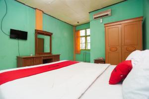 Reddoorz Syariah At Hotel Matahari 2