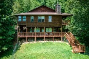 The Nuthouse II, Pool Table, WIFI, 1089 FREE tickets each paid day, Dollywood and More - Laurel