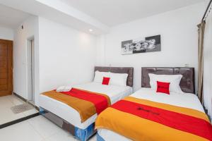 RedDoorz Syariah At Wisma Djokorio Poncokusumo