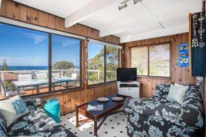 Free night! Pay for 2 stay for 3