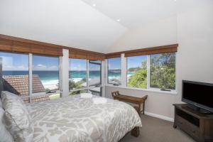 Free night! Pay for 3 stay for 4