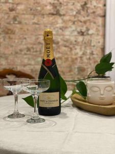 Hazel House Boutique Heritage Stay in Central Goulburn