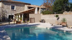 Maisons de vacances Le Gite du Mas Amouroux, pres du Mont Bouquet : photos des chambres