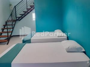 Syariah Safar Guest House Mitra RedDoorz