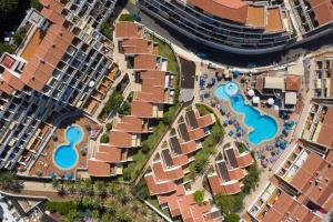Garden City Pool and Sea view by LoveTene