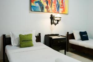 Urbanview Hotel Ananda Beach Sanur