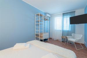 Andromeda Luxury Home