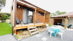 Maisons de vacances EcoKub T3 Proche plages Lacs, wifi : photos des chambres