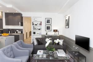 Appartements LivinParis - Luxury 3 Bedrooms Grands-Boulevards I : photos des chambres