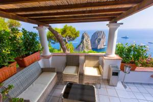 Faraglionensis MonaconeHouse Villa