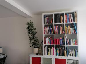 1 Chambre pour 2 personnes "Chez lhabitant" maison possède un petit chien