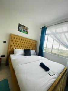 Omuts one bed airbnb with swimmingpool