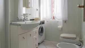 Sea view balcony img20