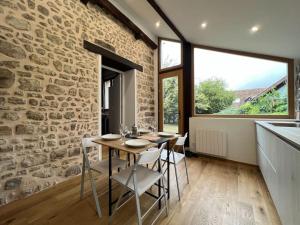 Appartements Modern House - Proche Foret : photos des chambres