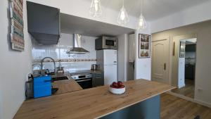 DON MIGUEL sea view apartment