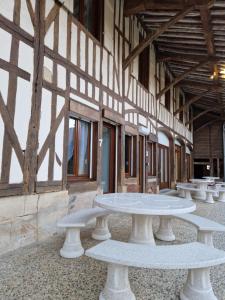 Appartements Gites du Chateau de Crespy : photos des chambres