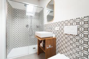 Camera Superior Deluxe Matrimoniale/Doppia con Letti Singoli