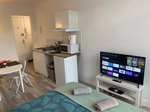 Appartements Studio 30 - Residence Beausejour - Fibre Wi Fi : photos des chambres