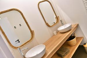 Appartements Ty Dag - Terre de bas - plein centre parking prive : photos des chambres