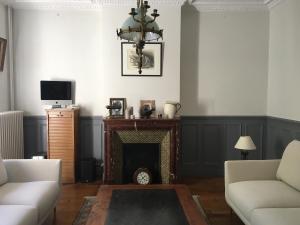 MAISON 1903 FONTAINEBLEAU, 70kms de PARIS