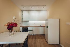 Luxury Apartment at Myslym Shyri