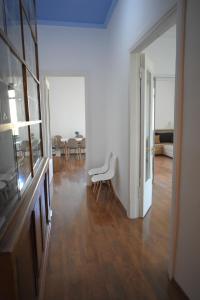 26 May Square, Building of Academicians