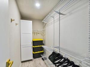 Palms At Cove View 806 - Bougie Beach Bungalow