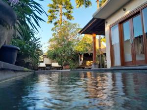 Tropical Retreat Villa