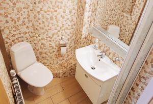 Riga City Center Quiet Apartment with Free Private Parking