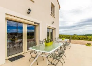 Domaine Joseph LAFARGE Wine Resort WineMaker House La maison du Négociant - 蒙特百里特