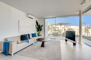 Villa Estándar 3 - Casangular by Upper