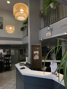 Hotels Kyriad Hotel Montpellier Centre Antigone : photos des chambres