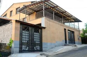 Kenut Hostel - Nor Aresh