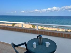 ACV - Vistamar II-1ª linea planta 9 Frontal al mar