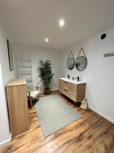 Appartements T4 Meuble de 105m2 axe Annecy-Geneve : photos des chambres