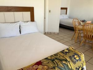 Vista al mar y alberca privada en Sector Bahía