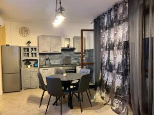 APPARTAMENTO ATTiCO CON TERRAZZO FIBI