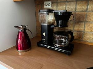 Completely Smoke-Free Apartment Near the Beach